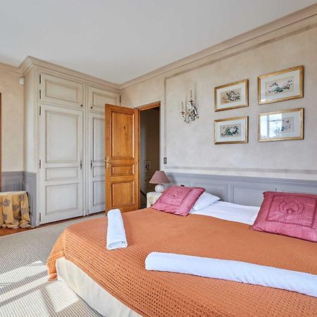 Luxurious 4 Bedroom Duplex, 200M From Place Morny Довиль Экстерьер фото